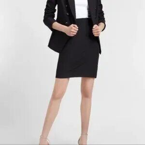 EXPRESS SIZE 8  BLACK MINI SKIRT